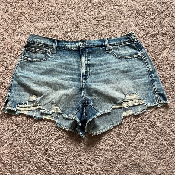 aerie Pants - NWT Aerie Cotton Blend Elastic Waist High Waist Cutoff Shorts Women's Size L